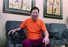 李春平所提及的美国老太是谁？